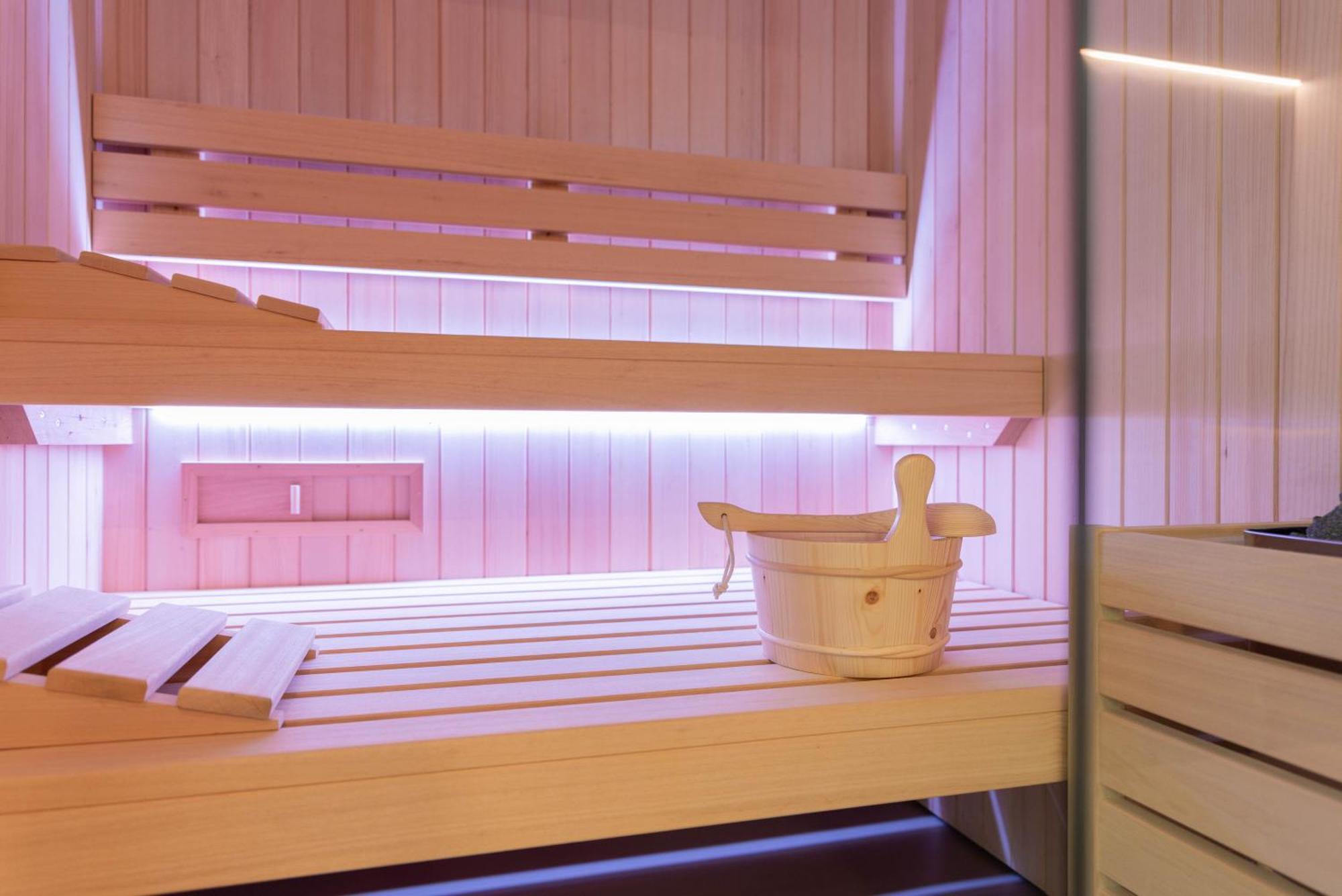 Vital Hotel Flora コマーノ・テルメ エクステリア 写真